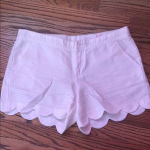 Lily Pulitzer 5” Buttercup Scallop Hem Short